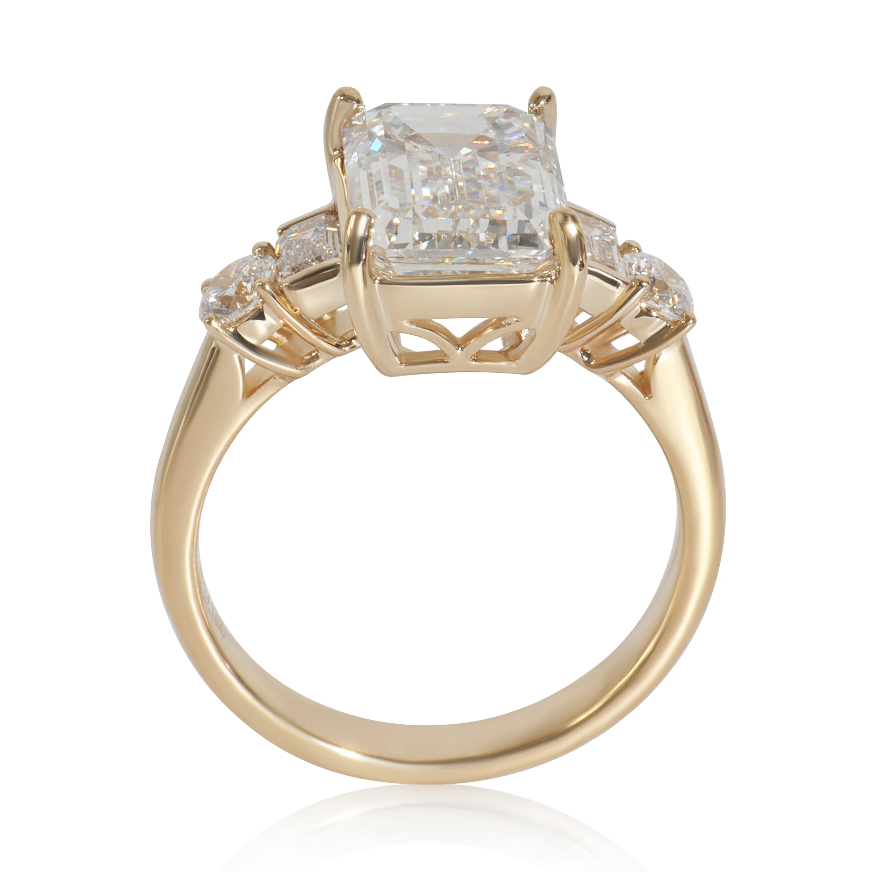 479 ctw Yellow Gold Lab-Grown Diamond Ring - Image 5