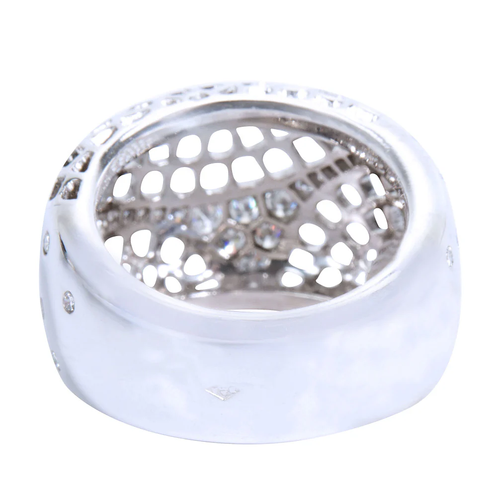 Broiderie Ring (White Gold, Diamonds) - Image 4