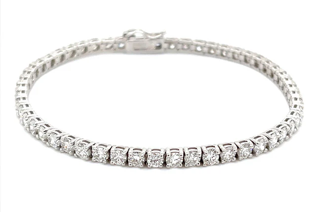 Diamond Tennis Bracelet in 14K White Gold (5.40 CTW)