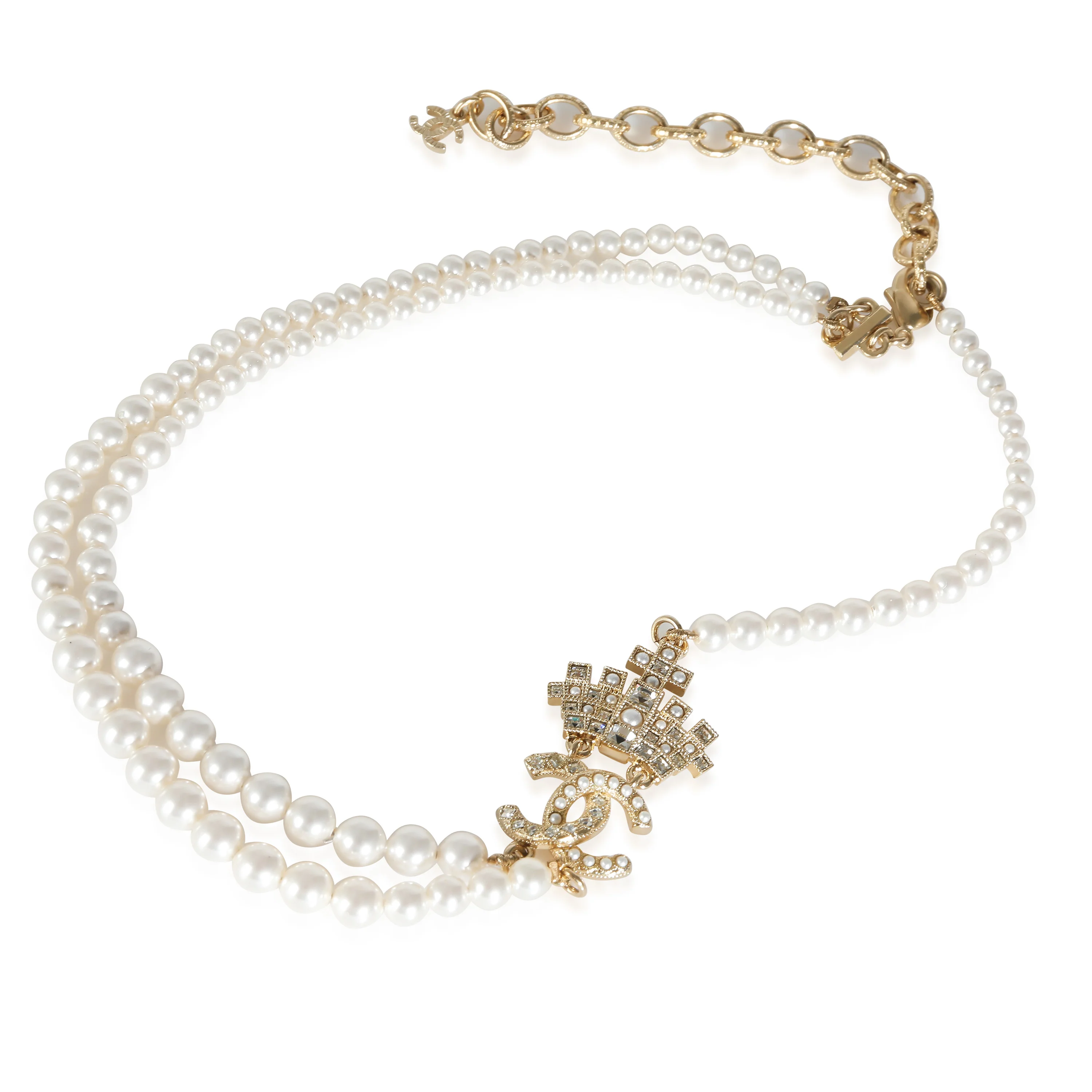 2021 Faux Pearl & Strass CC Necklace in Gold Plated - Image 2