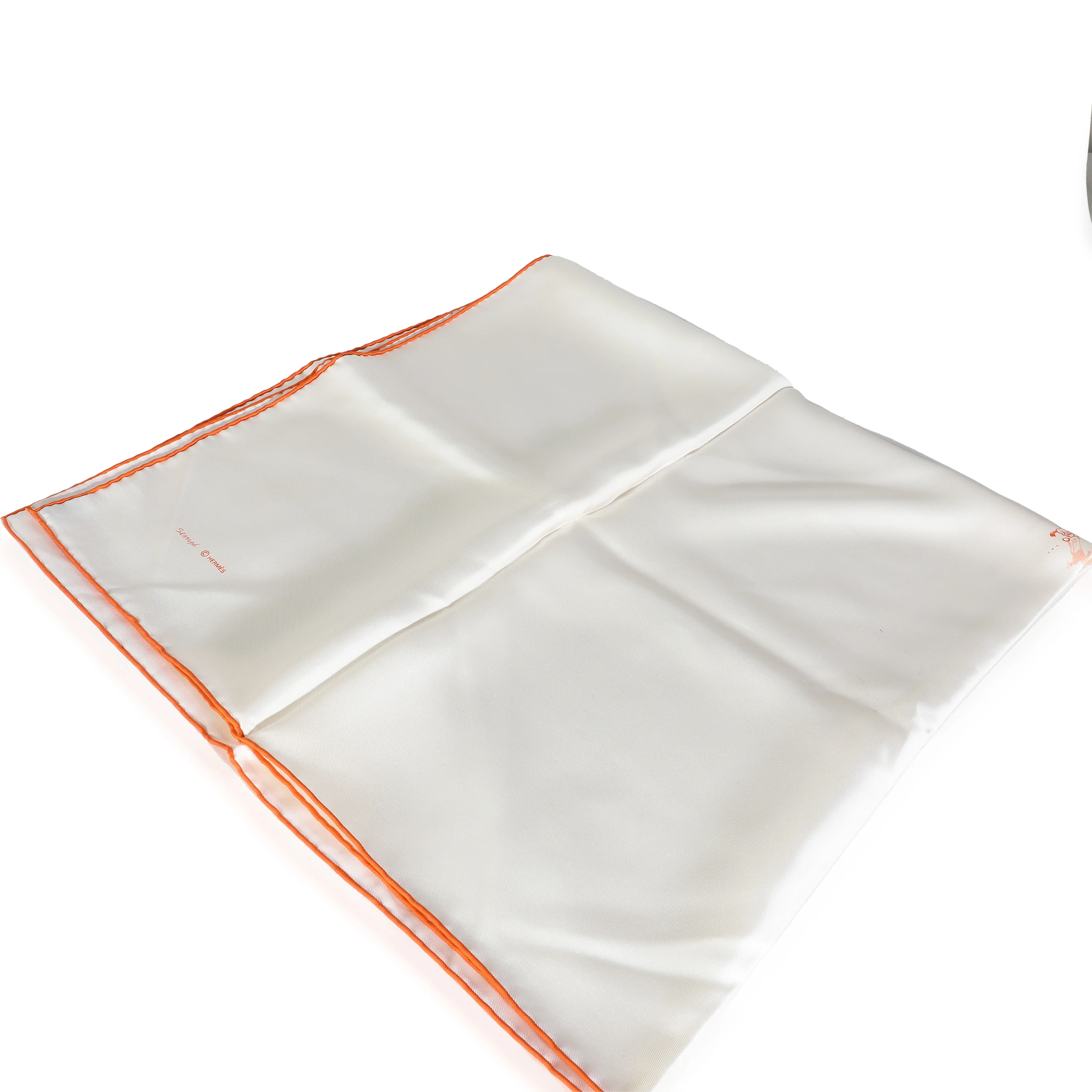 Cream Silk 2000 LAnnee des Nouveaux Jours Scarf 90 - Image 3