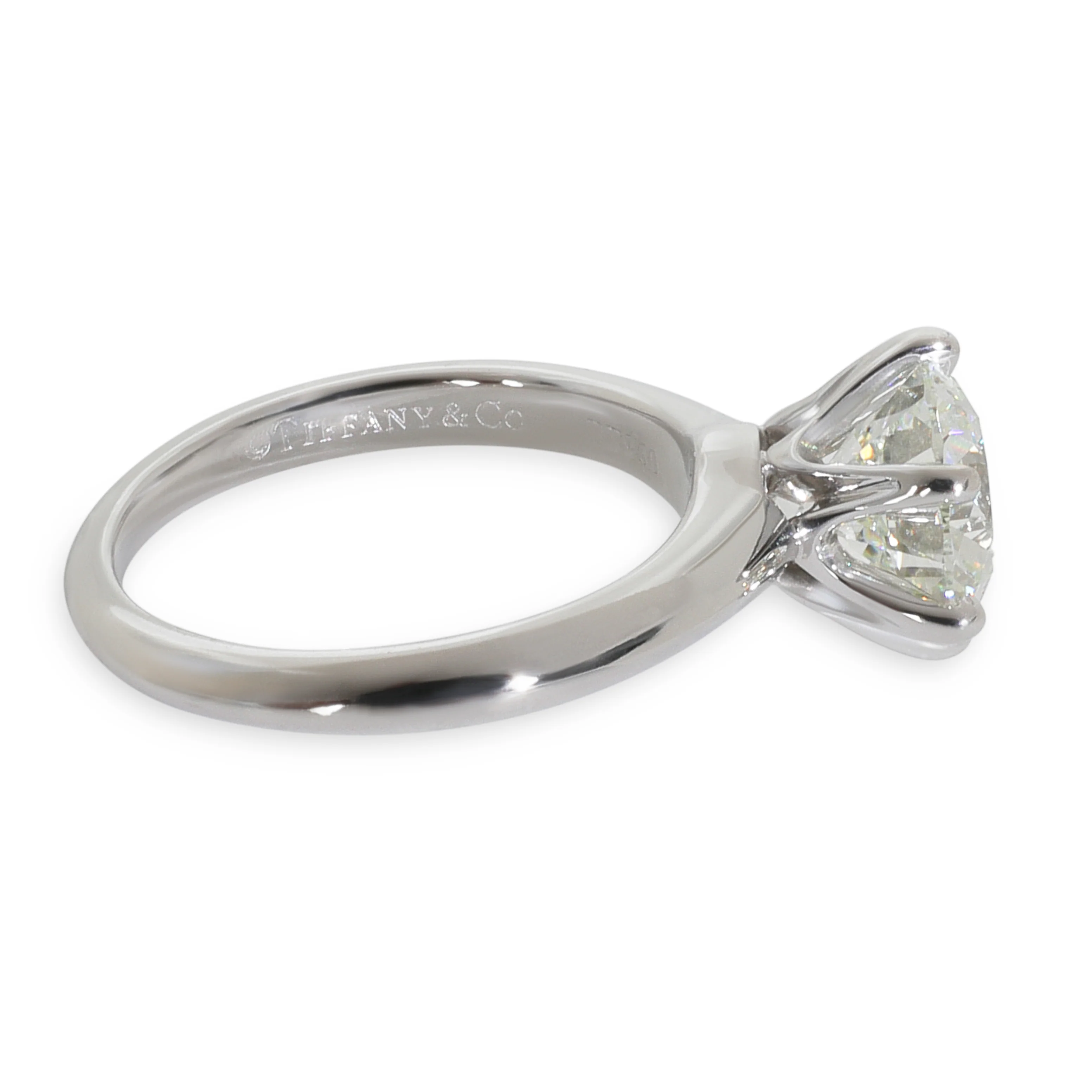 1.81 ct Round Brilliant Diamond Solitaire Engagement Ring - Image 2